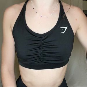 🦈 GYMSHARK ruched training sports bra